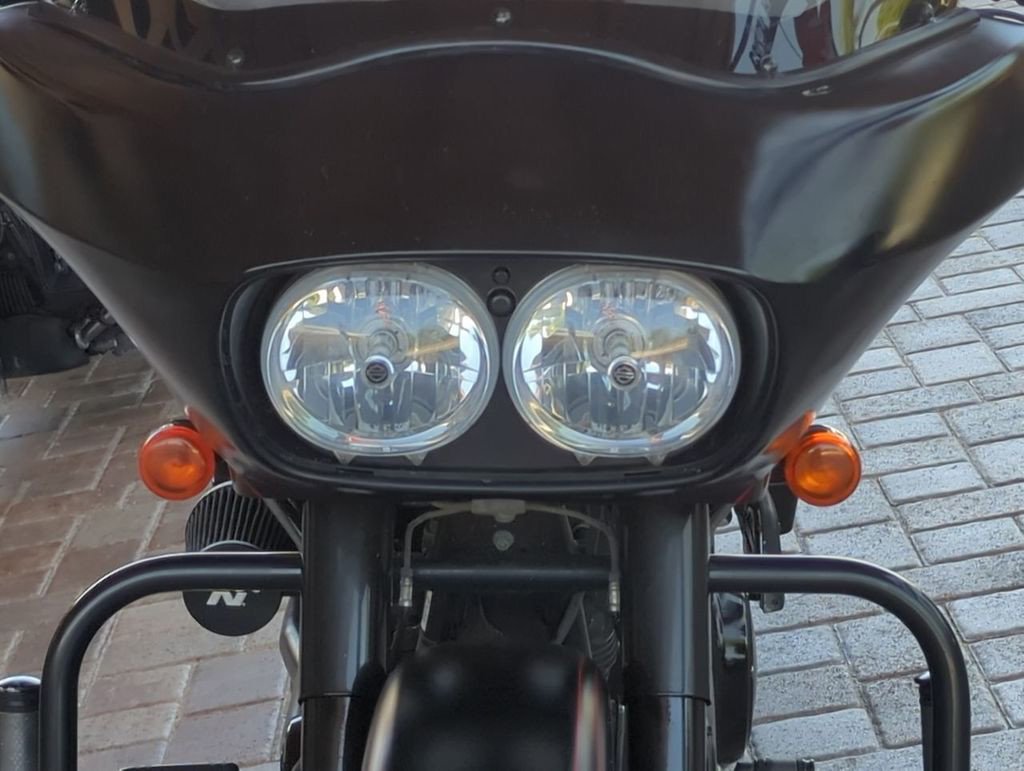 2011 Road Glide Custom - Image 6