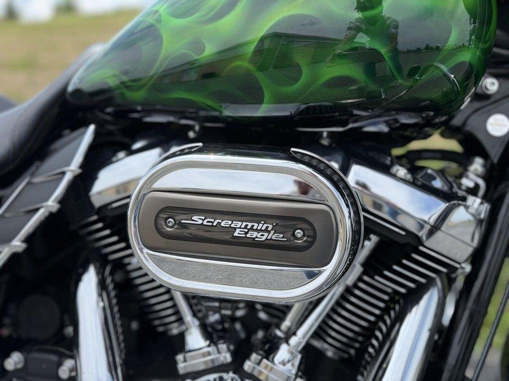 2020 Harley-Davidson Street Glide - Image 21