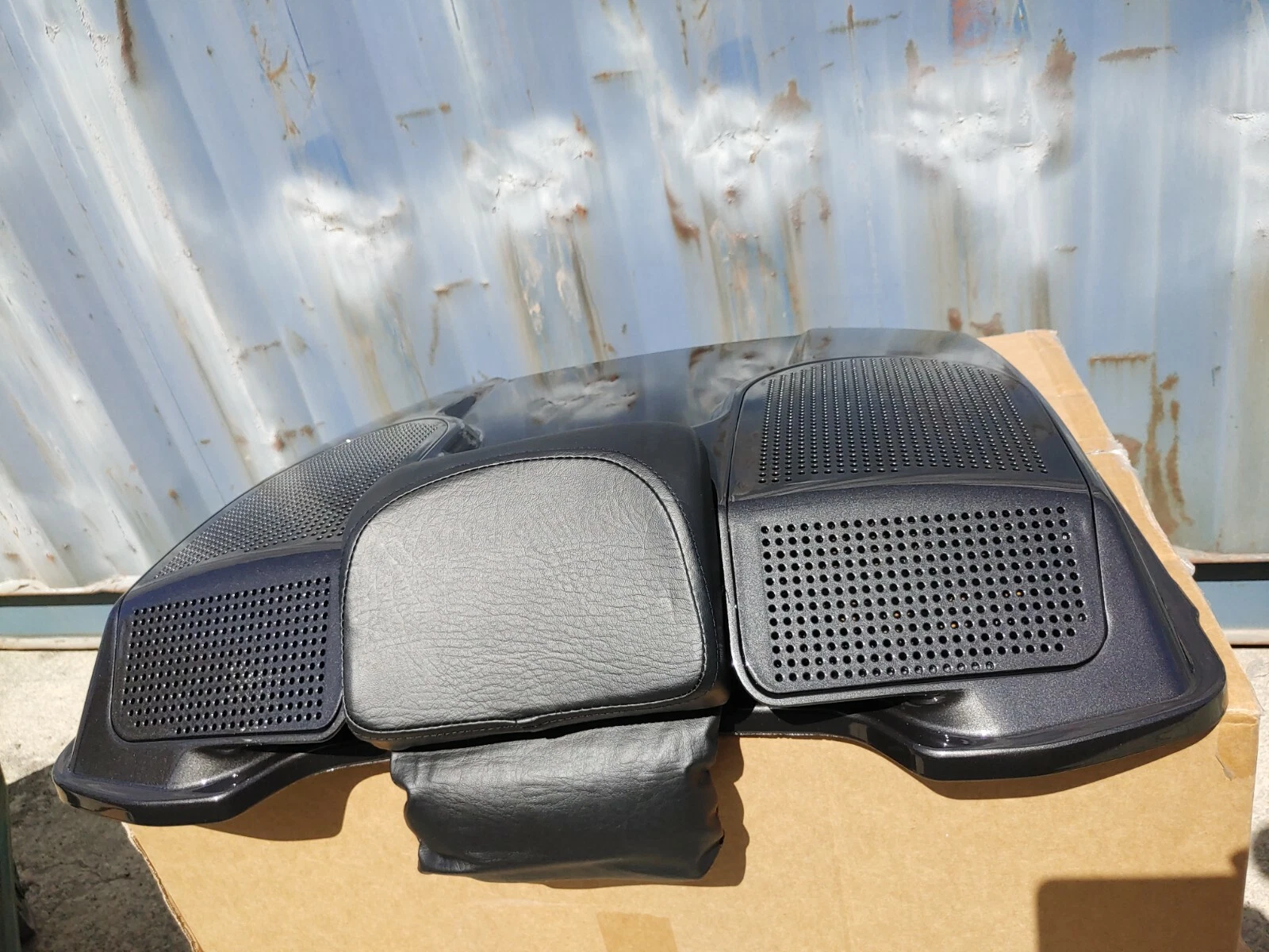97-13 Black Pearl Dual 6x9 Speaker Lid for Harley Razor Chopped King Tour Pak - Image 2
